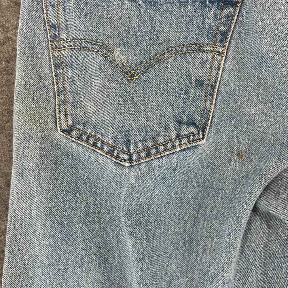 VTG Levis 501XX Mens Straight Leg Button Fly Jeans 35x32 Fits 33x30 Y2K 2002